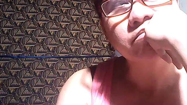 Snapshot of sweetsosie18 chatting on 03/22/26, 08:45 sweetsosie18 online show from 03/22/26, 08:45