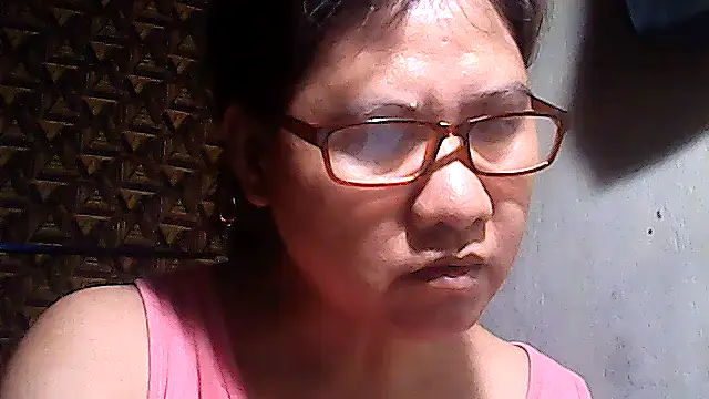 Snapshot of sweetsosie18 chatting on 04/29/26, 03:16 sweetsosie18 online show from 04/29/26, 03:16