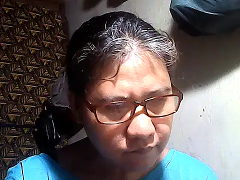 Snapshot of sweetsosie18 chatting on 06/02/26, 06:59 sweetsosie18 online show from 06/02/26, 06:59