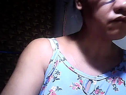 Snapshot of sweetsosie18 chatting on 07/02/26, 11:44 sweetsosie18 online show from 07/02/26, 11:44