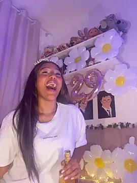 Snapshot of Kaiisa_ chatting on 12/02/25, 10:16 Kaiisa online show from 12/02/25, 10:16