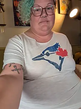 Snapshot of PotOfGreer chatting on 11/01/25, 12:12 PotOfGreer online show from 11/01/25, 12:12