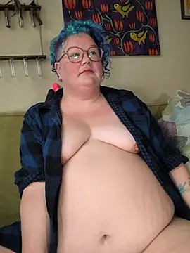 Snapshot of PotOfGreer chatting on 11/12/25, 07:13 PotOfGreer online show from 11/12/25, 07:13