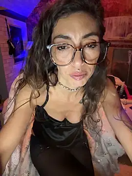 amanilouve online show from 03/11/26, 09:32