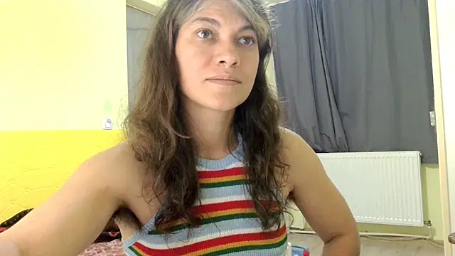 Snapshot of MercyLove chatting on 09/19/25, 02:51 MercyLove online show from 09/19/25, 02:51