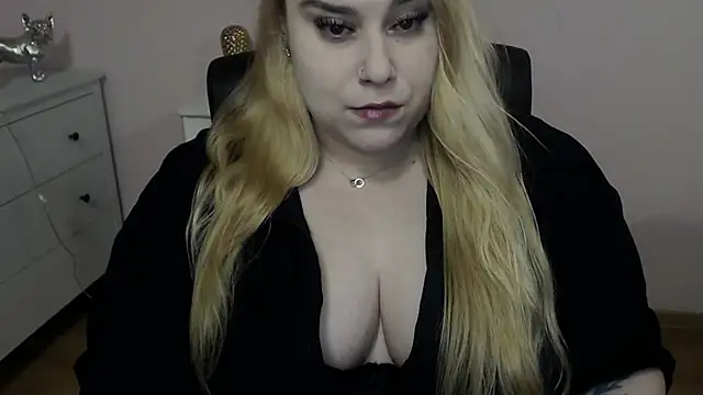 XgloryHAILEY online show from 07/07/26, 08:57