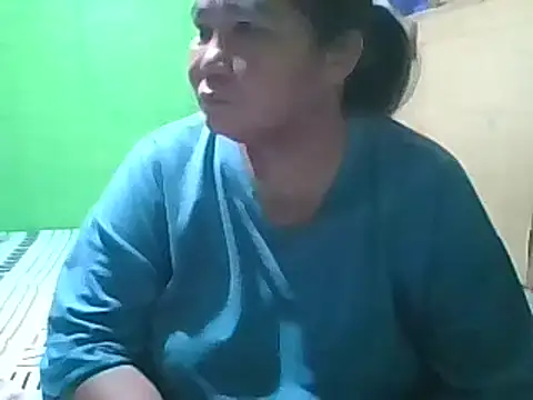 Snapshot of pinay_wild_mature chatting on 02/21/25, 12:27 pinay wild mature online show from 02/21/25, 12:27