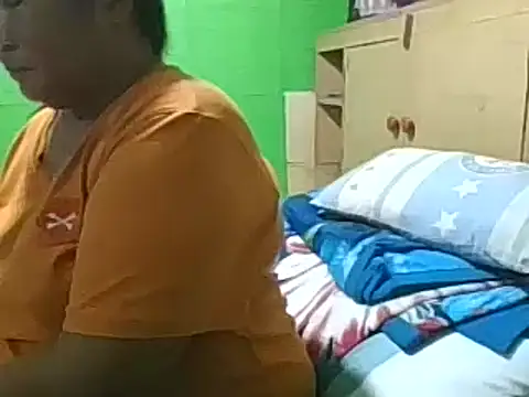 Snapshot of pinay_wild_mature chatting on 02/28/25, 10:41 pinay wild mature online show from 02/28/25, 10:41