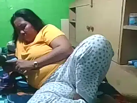 Snapshot of pinay_wild_mature chatting on 03/13/25, 07:06 pinay wild mature online show from 03/13/25, 07:06