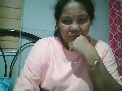 Snapshot of pinay_wild_mature chatting on 09/10/25, 07:25 pinay wild mature online show from 09/10/25, 07:25