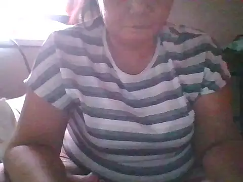 Snapshot of pinay_wild_mature chatting on 09/20/25, 04:35 pinay wild mature online show from 09/20/25, 04:35