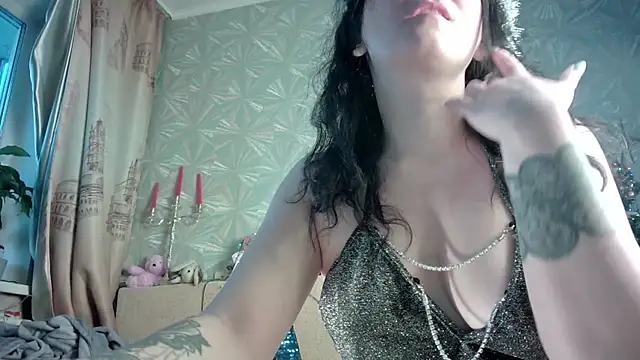 Snapshot of Ria_23 chatting on 12/31/24, 02:29 Ria 23 online show from 12/31/24, 02:29