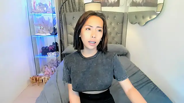 reighnempress online show from 01/06/26, 04:49