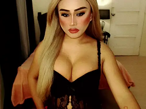 MISTRESS OF EVILCUMxx online show from 03/17/25, 07:48