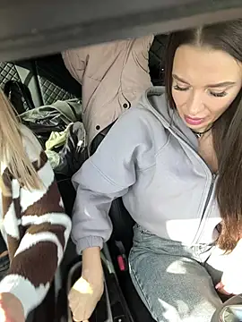 Emma Catt online show from 04/15/26, 03:24