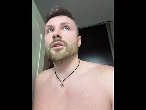 Snapshot of MartinBrandon chatting on 05/06/26, 10:53 MartinBrandon online show from 05/06/26, 10:53
