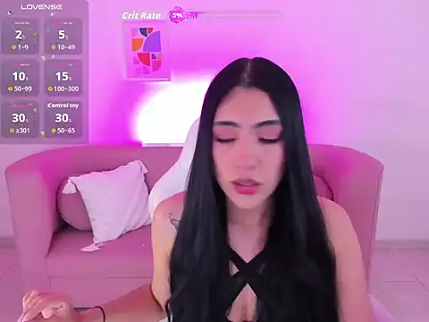 Snapshot of tatiana_prada chatting on 10/22/25, 05:41 tatiana prada online show from 10/22/25, 05:41