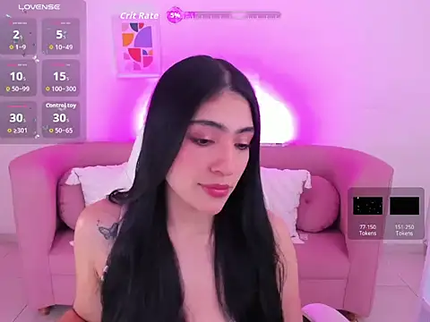 Snapshot of tatiana_prada chatting on 10/23/25, 05:40 tatiana prada online show from 10/23/25, 05:40