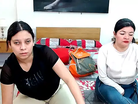 MaloryAndLuna online show from 10/20/25, 12:05