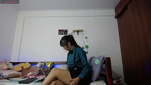 Moon lunita online show from 03/17/25, 09:13