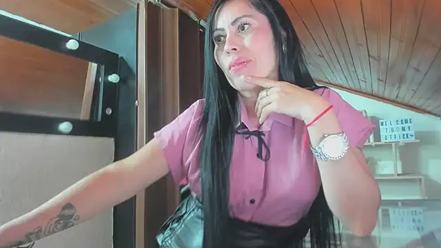 Snapshot of Tania_mature chatting on 01/30/25, 10:30 Tania mature online show from 01/30/25, 10:30