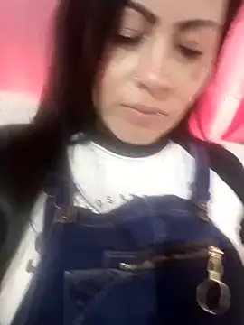 Snapshot of Tania_mature chatting on 03/14/25, 05:57 Tania mature online show from 03/14/25, 05:57