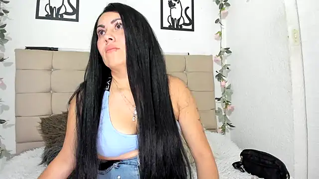 Snapshot of Tania_mature chatting on 09/20/25, 05:36 Tania mature online show from 09/20/25, 05:36