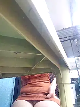 Snapshot of WinterMelon88 chatting on 03/16/25, 11:36 WinterMelon88 online show from 03/16/25, 11:36