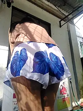 Snapshot of WinterMelon88 chatting on 11/12/25, 12:44 WinterMelon88 online show from 11/12/25, 12:44