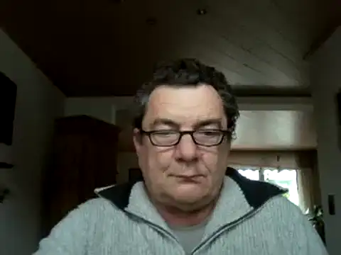 Snapshot of Nobbie444 chatting on 11/25/25, 12:16 Nobbie444 online show from 11/25/25, 12:16