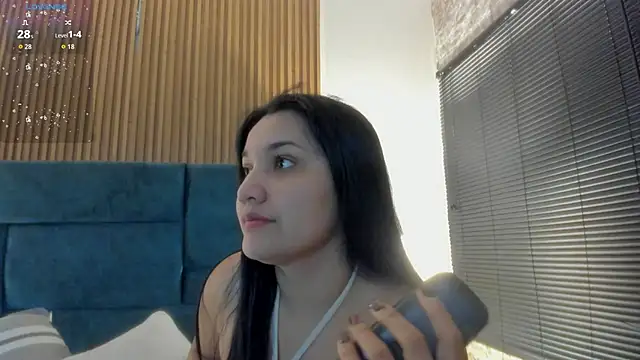 Kareena chopra online show from 04/14/26, 12:33