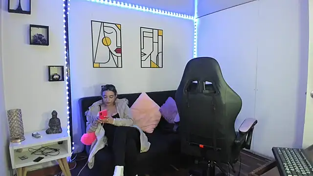 kay marie online show from 12/19/24, 02:23