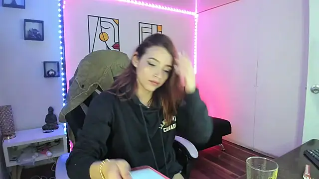 kay marie online show from 01/12/25, 12:07