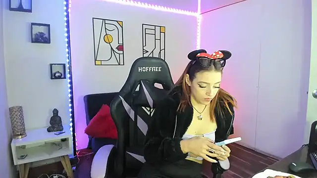 kay marie online show from 01/17/25, 05:21