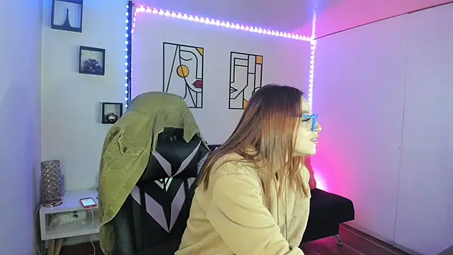 kay marie online show from 02/11/25, 11:01