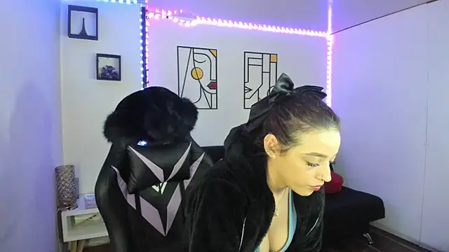 kay marie online show from 02/25/25, 11:11