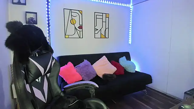 kay marie online show from 03/19/25, 08:22