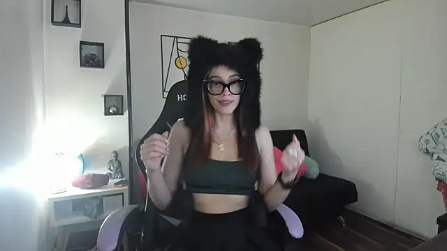 kay marie online show from 10/19/25, 09:26