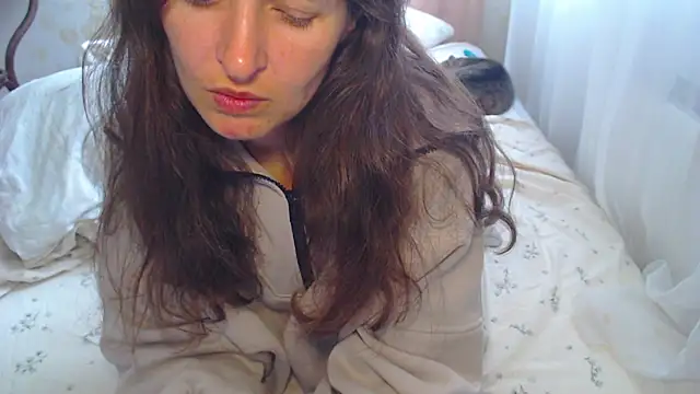 Snapshot of LoraPreston chatting on 06/26/26, 01:15 LoraPreston online show from 06/26/26, 01:15