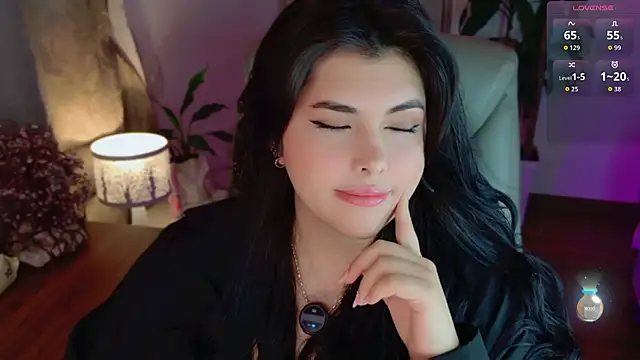 Snapshot of Alyaa_s chatting on 06/14/26, 01:58 Alyaa s online show from 06/14/26, 01:58