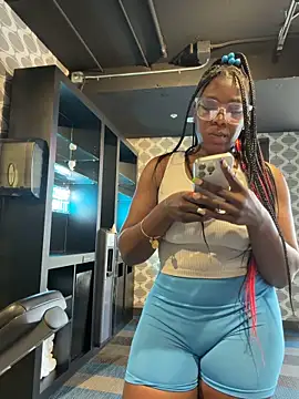 TilaTotti online show from 10/28/25, 03:47