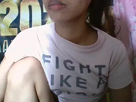 Snapshot of wild_jewel18 chatting on 01/09/25, 07:10 wild jewel18 online show from 01/09/25, 07:10