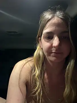 DoriDeluxe66 online show from 04/17/26, 10:46