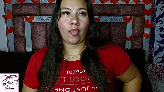 ValerieDiiamond online show from 11/21/25, 05:28