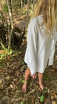 Snapshot of neighbours_love chatting on 02/08/25, 08:09 neighbours love online show from 02/08/25, 08:09