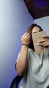 Emiily W online show from 12/09/24, 10:11