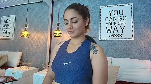 Emiily W online show from 01/27/25, 02:24