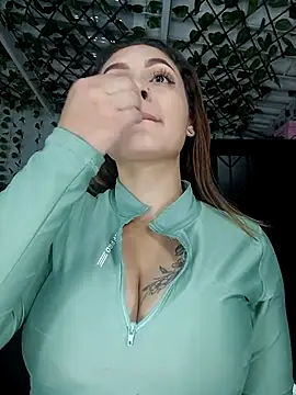 Emiily W online show from 03/21/25, 10:50