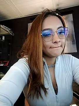 Emiily W online show from 09/12/25, 09:53