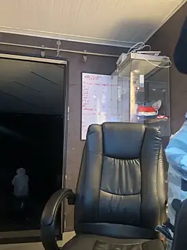 Emiily W online show from 09/29/25, 07:51